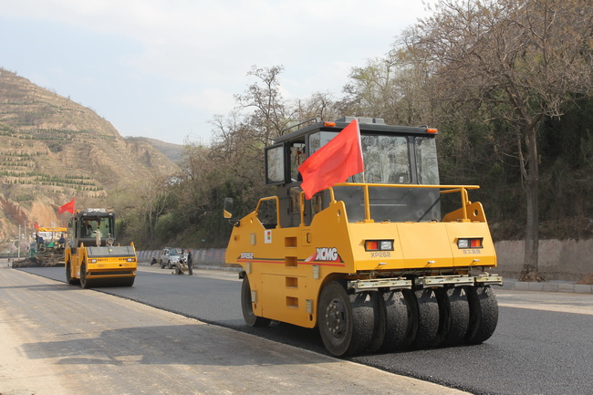 徐工道路機(jī)械產(chǎn)品施工案例