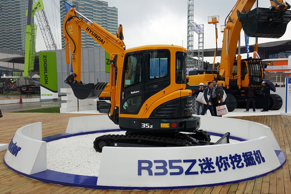 Bauma China 2016——韓國現(xiàn)代重工集團展臺風采