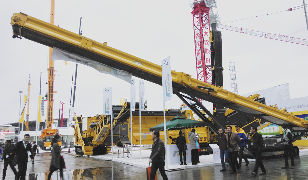 Bauma China 2016——?jiǎng)P斯特集團(tuán)展臺(tái)風(fēng)采