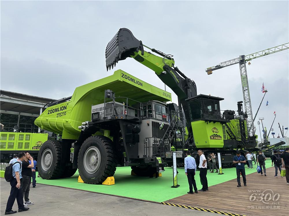 2025長沙國際工程機械展：中聯(lián)重科