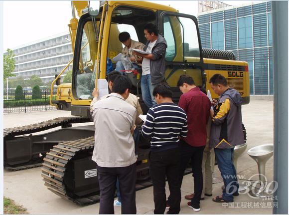 山東臨工三階段正流量挖掘機服務培訓（一）