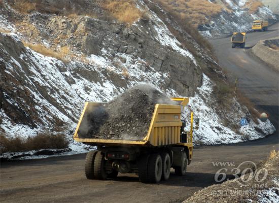 MT86非公路礦用自卸車