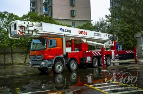 徐工DG88登高平臺消防車