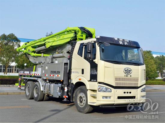 參加國際軌道交通產(chǎn)業(yè)博覽會的精品泵車