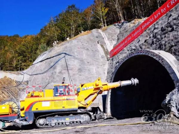 徐工掘進機助力黑山共和國南北高速公路Jabuka隧道