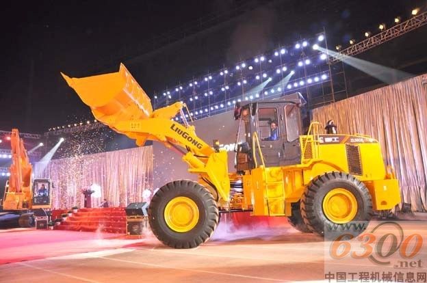ZL50CN裝載機(jī)