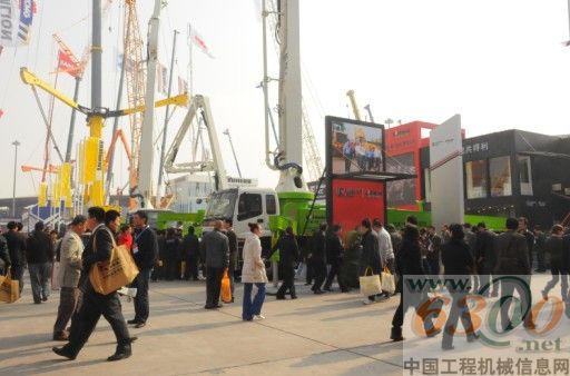 鴻得利，寶馬展