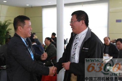 特雷克斯，南方路機(jī)