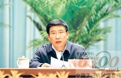 苗圩強(qiáng)調(diào)：抓好工業(yè)和信息化重點(diǎn)任務(wù)