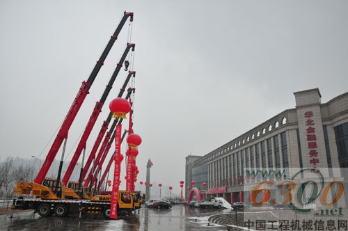 紅色之星 列隊(duì)歡迎
