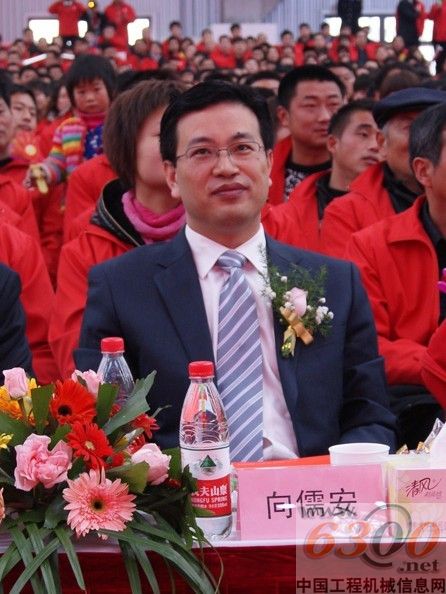 三一重機營銷公司總經(jīng)理向儒安先生