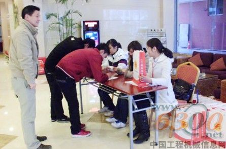 三一重機(jī)隆重開展挖掘機(jī)操作手培訓(xùn)交流會(huì)
