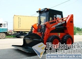 威肯叉車