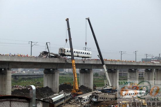 徐工,起重機(jī),溫州動(dòng)車,救援
