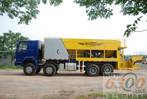高遠圣工,攤鋪機