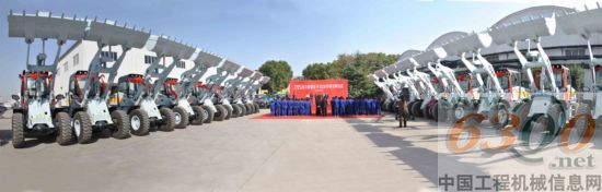 宇通重工·中航技出口斯里蘭卡102臺(tái)設(shè)備交車儀式