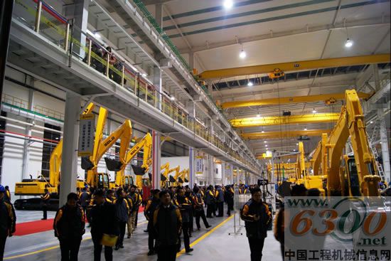 山東臨工,兩萬臺挖掘機(jī)生產(chǎn)基地