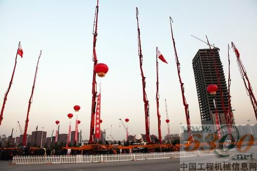 活動外場