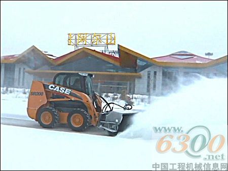 凱斯滑移裝載機(jī)
