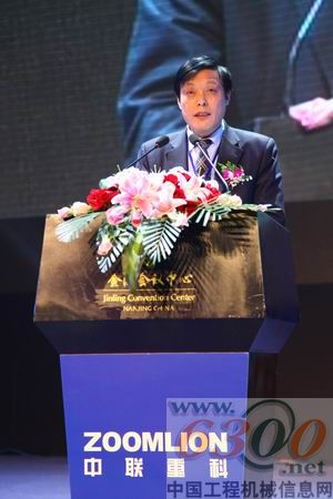 殷正富致歡迎詞