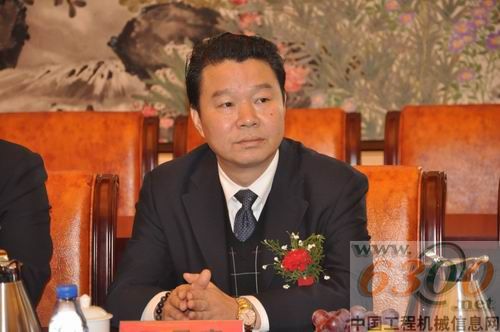 陽昌康先生