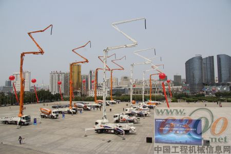 2012中聯(lián)-CIFA二代復(fù)合技術(shù)新品全球巡展南寧站