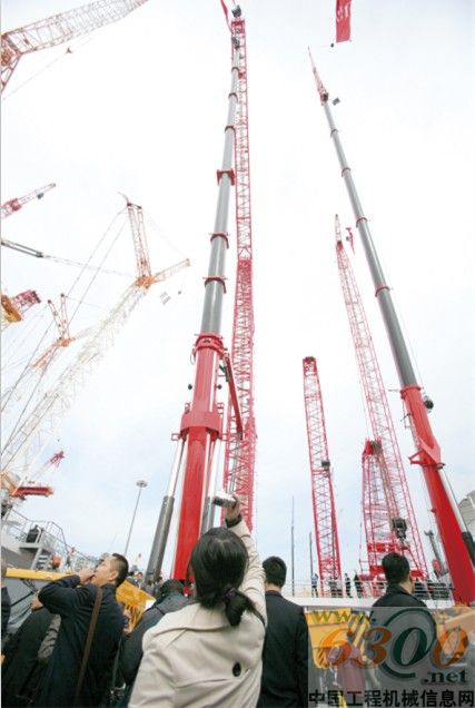 三一62米泵車進(jìn)駐湖北摘得“華中第一泵”桂冠
