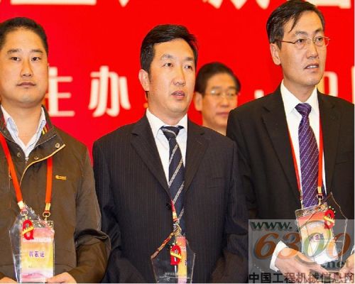 山推,全國(guó)質(zhì)量獎(jiǎng)鼓勵(lì)獎(jiǎng)