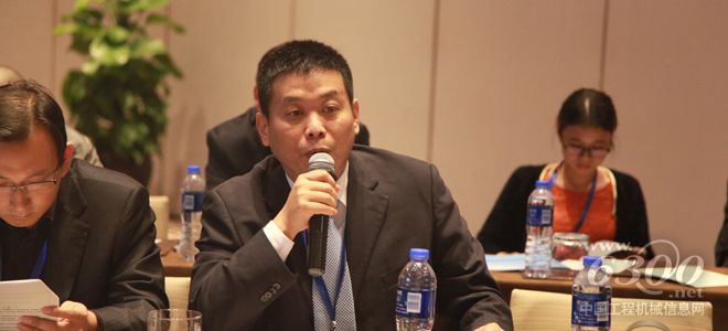 宇通重工參與2013年《中歐城鎮(zhèn)化伙伴關(guān)系》主題討論